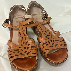 Camper Women's Brown Cut-Out Sandals